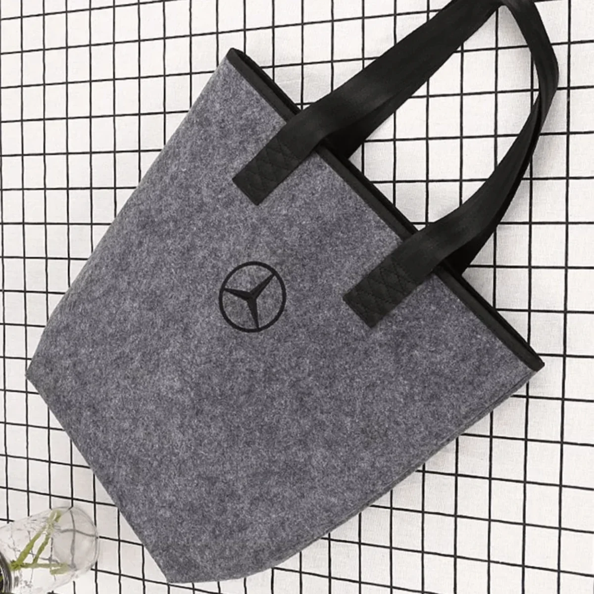 Eco friendly Customizable Felt Bag in bulk - Image 4