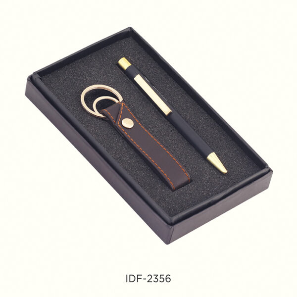 Executive Gift Set with Metal Pen and Leather Keychain